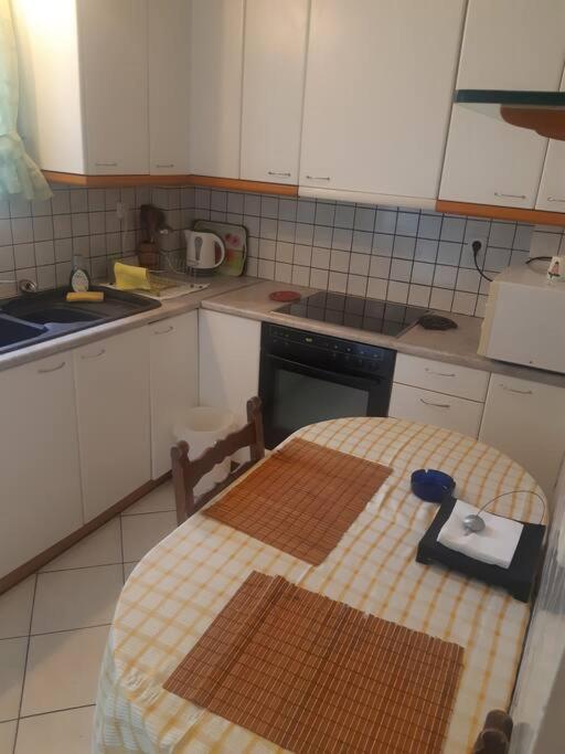 Classical Apartment At Lycabetus Hill Atina Dış mekan fotoğraf